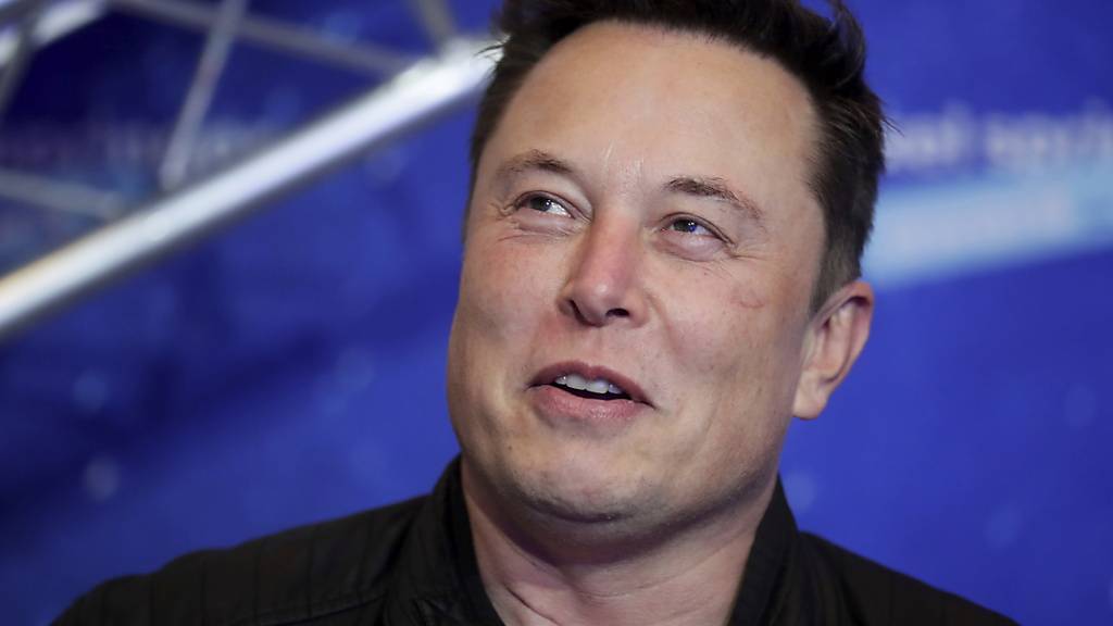 Der Tesla-Chef Elon Musk hat sich erneut zu Bitcoin geäussert - diesmal kritisiert er aber die Höhe des aktuellen Kurses. (Archivbild)