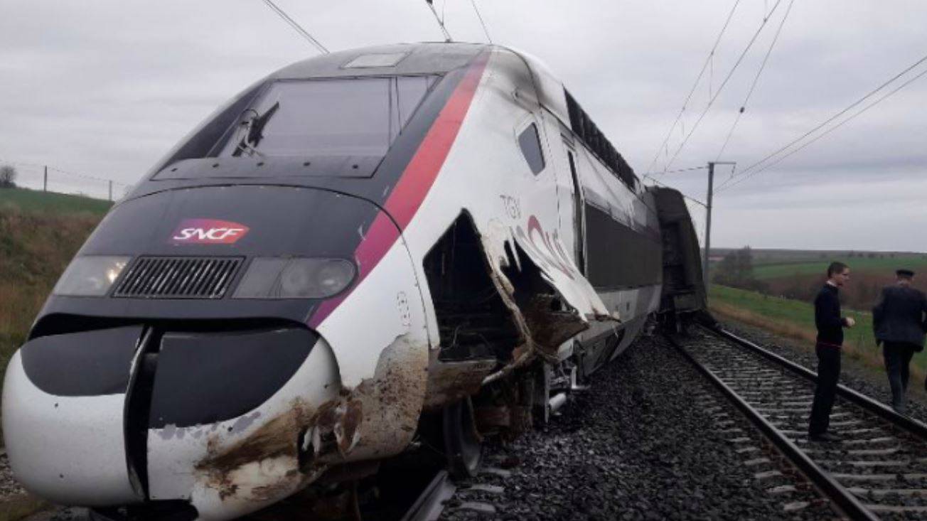 TGV entgleist auf dem Weg nach Paris – mehrere Verletzte | FM1 Today