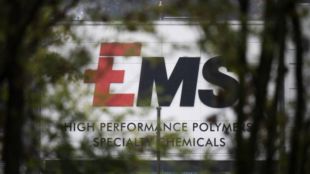 Der Spezialchemiekonzern Ems bestätigte am Dienstag seine Prognosen für das laufende Geschäftsjahr 2025. (Archivbild)