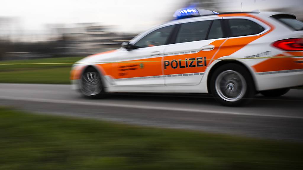 Die Kantonspolizei St.Gallen hat die Ermittlungen übernommen.