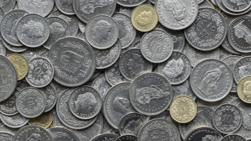 Für Familien gibt es in Graubünden mehr Geld vom Kanton in Form von Kinder- und Ausbildungszulagen. (Symbolbild)