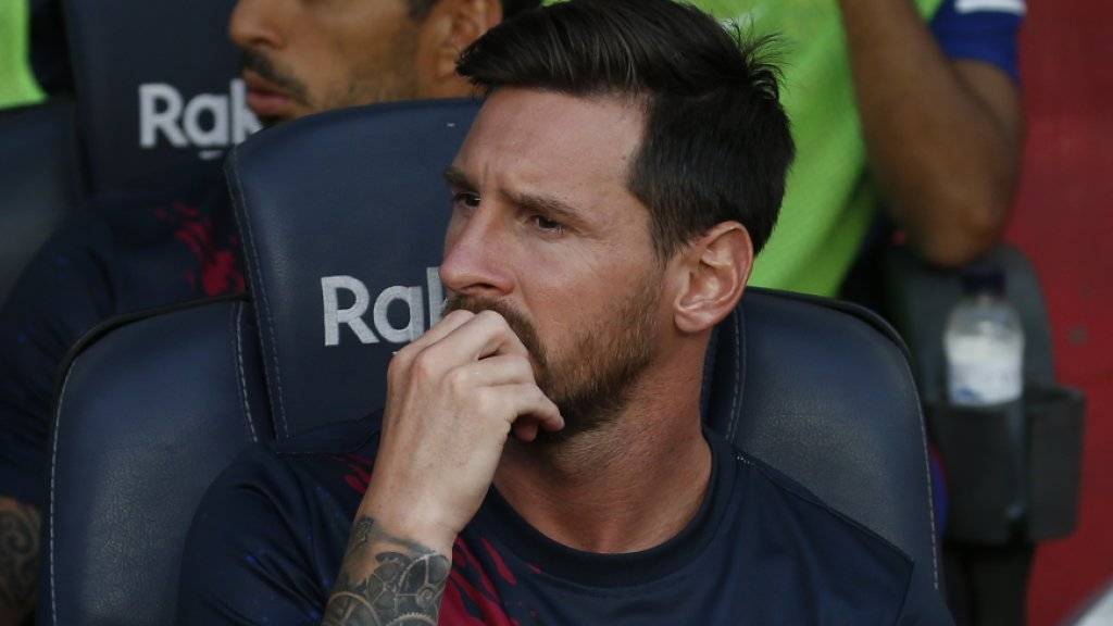 Lionel Messi muss wegen einer Wadenverletzung pausieren