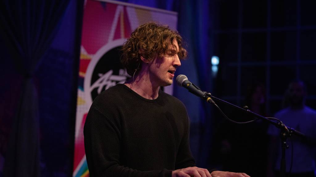 So verzaubert Dean Lewis beim Privatkonzert das Argovialand 