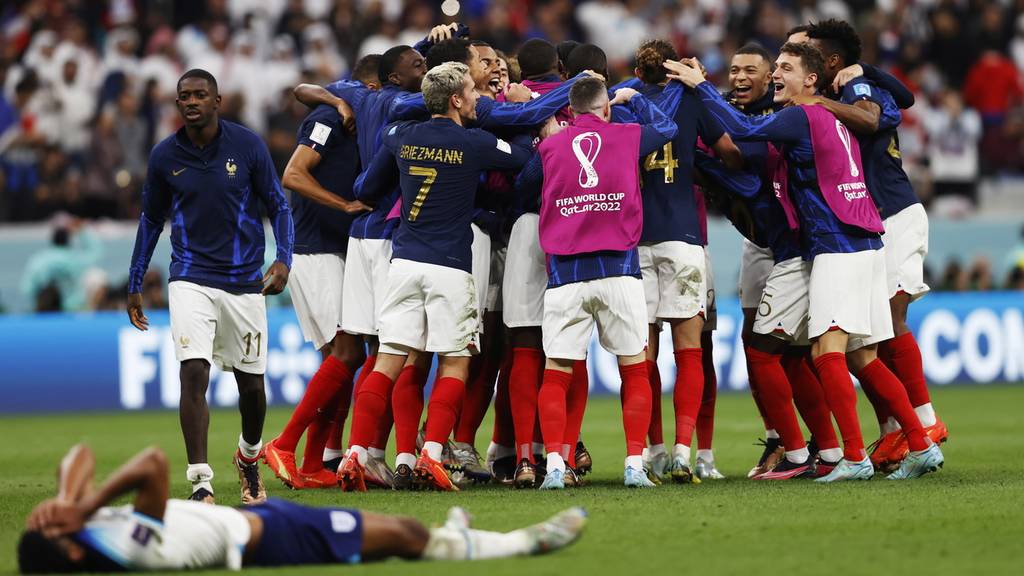 Frankreich feiert seinen Einzug ins Halbfinale. Am Mittwoch treffen «Les Bleus» auf Marokko.
