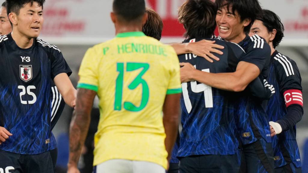 Japan schlägt erstmals Brasilien