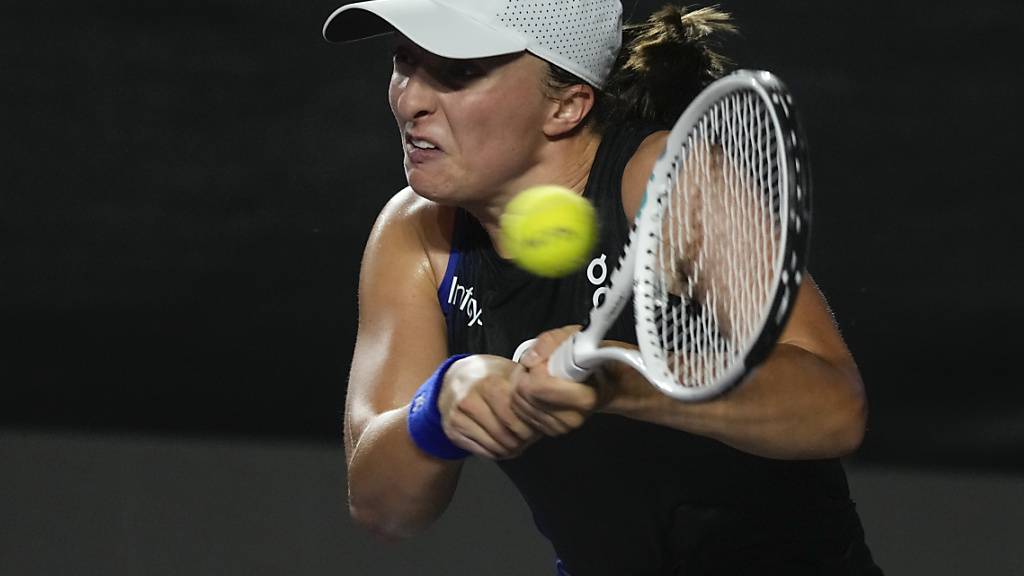 Iga Swiatek präsentiert sich beim Saisonfinale in bestechender Form