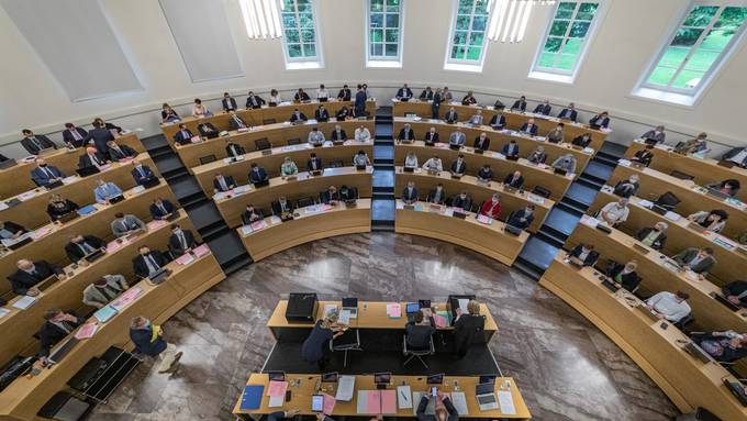 Keine Deutschpflicht auf Aargauer Pausenplätzen – Parlament lehnt Motion ab