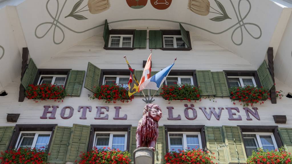 Die Schweizer Hotels haben auch im Monat September mehr Gäste beherbergt als im Vorjahr. Damit sind sie weiterhin auf Rekordkurs. (Im Bild das Hotel Löwen in Escholzmatt LU)
