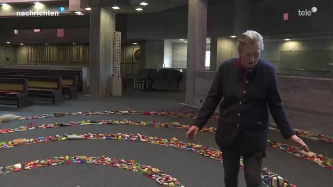 Diese Künstlerin sammelt Plastikmüll und macht daraus Schönes