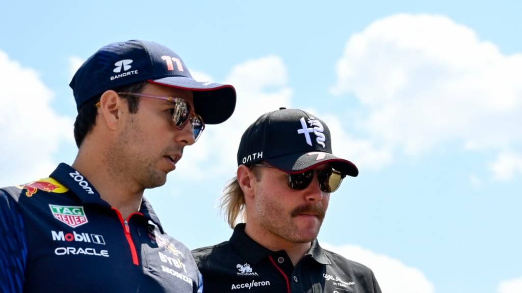 Künftig Teamkollegen bei Cadillac: Sergio Perez (links) und Valtteri Bottas