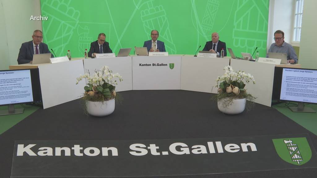 Nach Knall: St.Galler Parteien fordern Transparenz bei Spitalverbund und KSSG