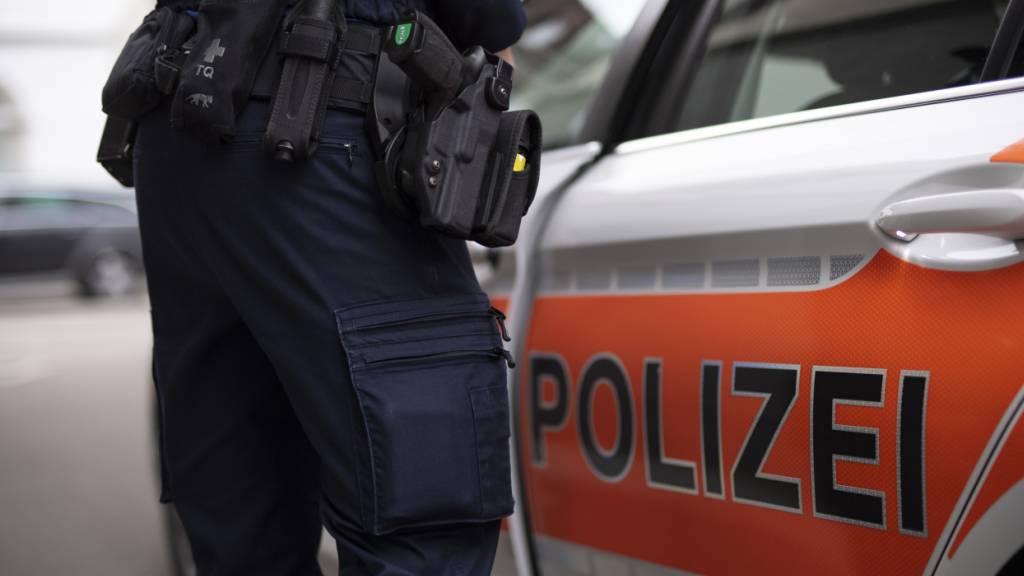 In Rüthi SG wurde ein 89-Jähriger ausgeraubt, wie die Polizei am Donnerstag mitteilte. (Symbolbild)