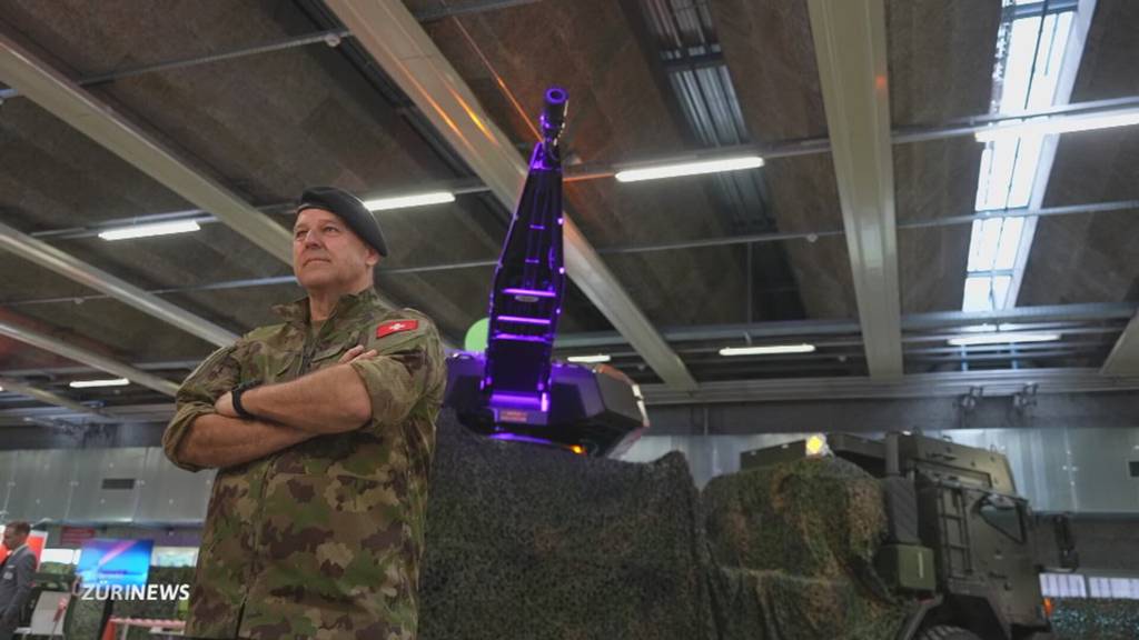 SVP: VBS soll 5 Milliarden Franken sparen