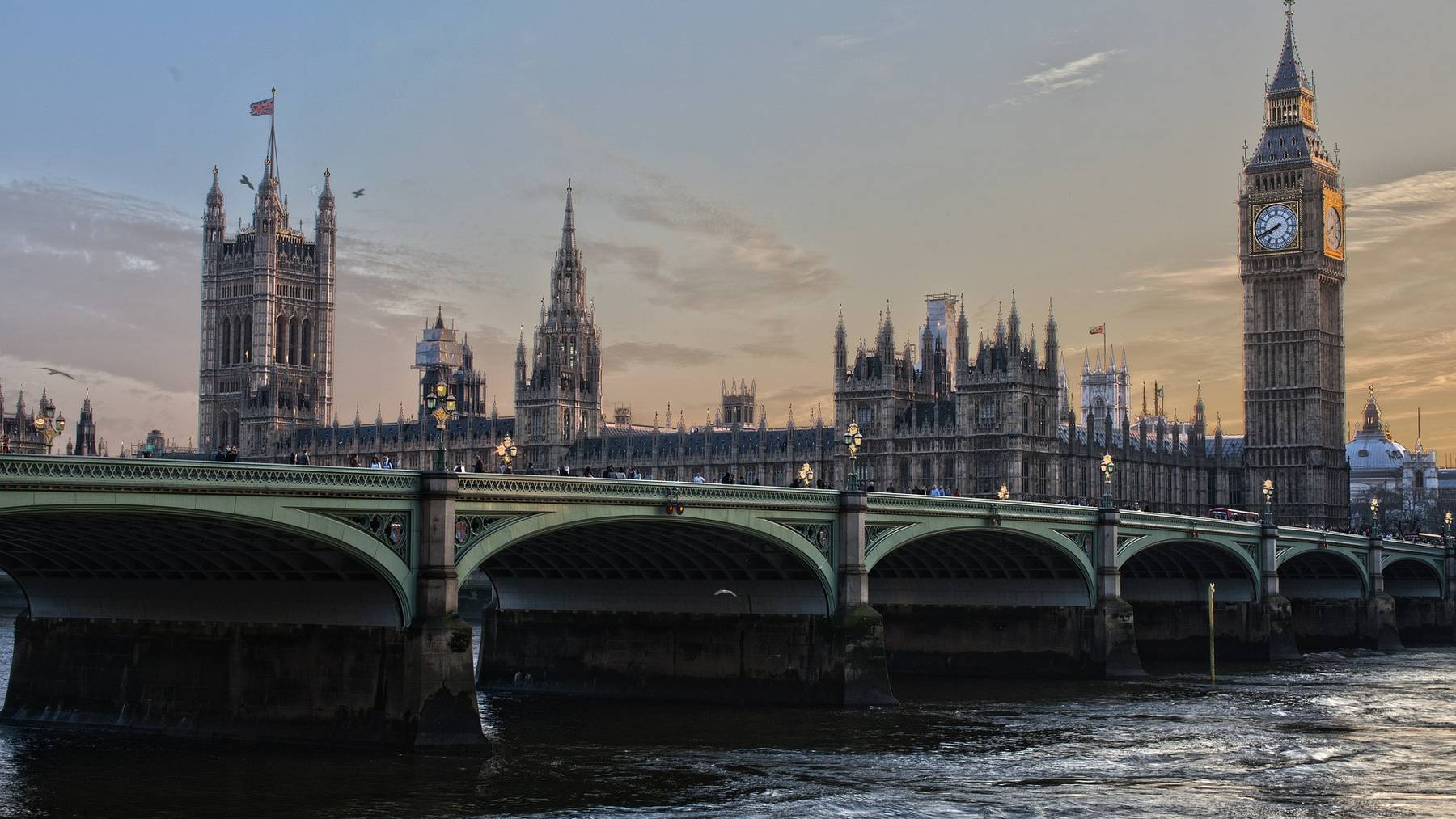 london-530055_1920