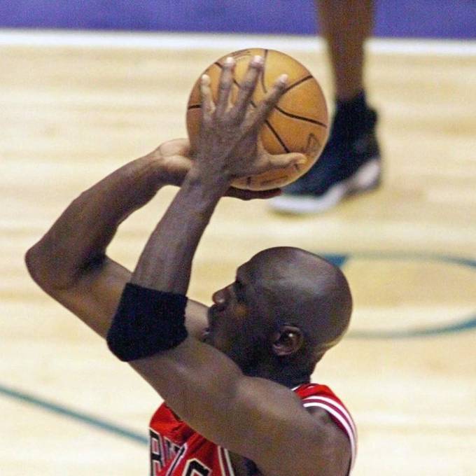 Michael Jordans Schuhe für 560'000 Dollar versteigert
