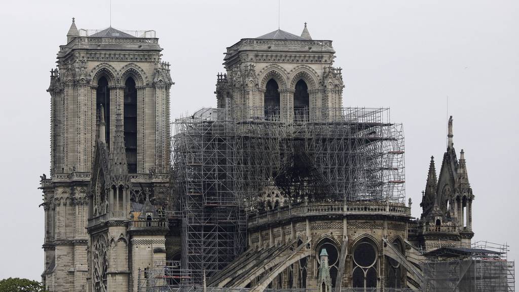 Notre-Dame ist auch jetzt noch ein Touristen-Magnet