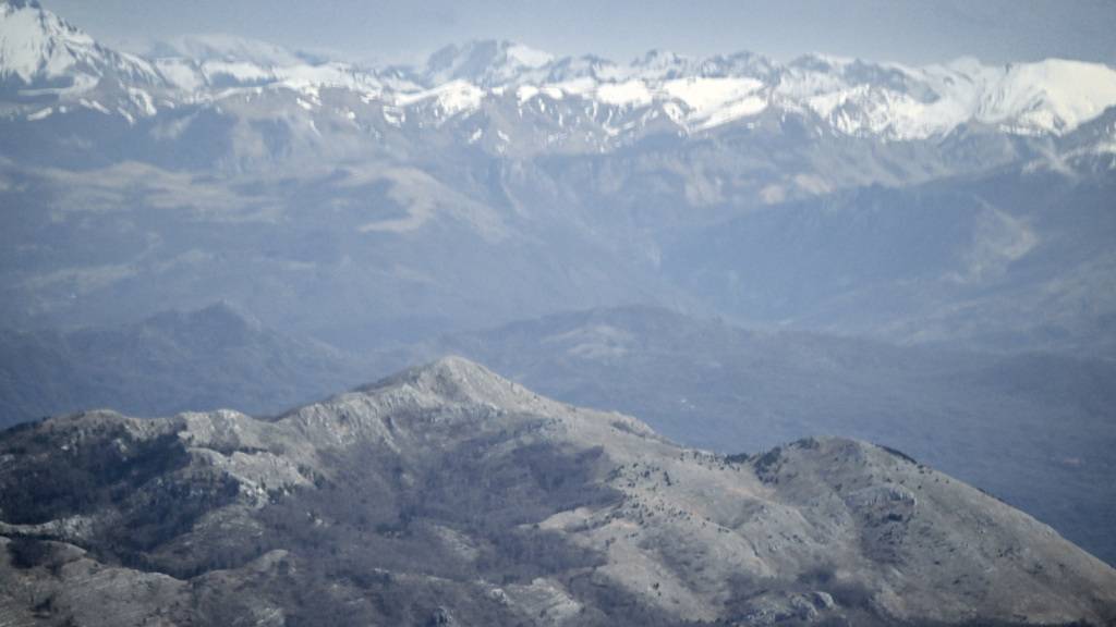 ARCHIV - Berge in Montenegro. Foto: Soeren Stache/dpa/Archiv