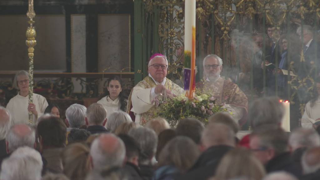 Ostermesse füllt St.Galler Kathedrale