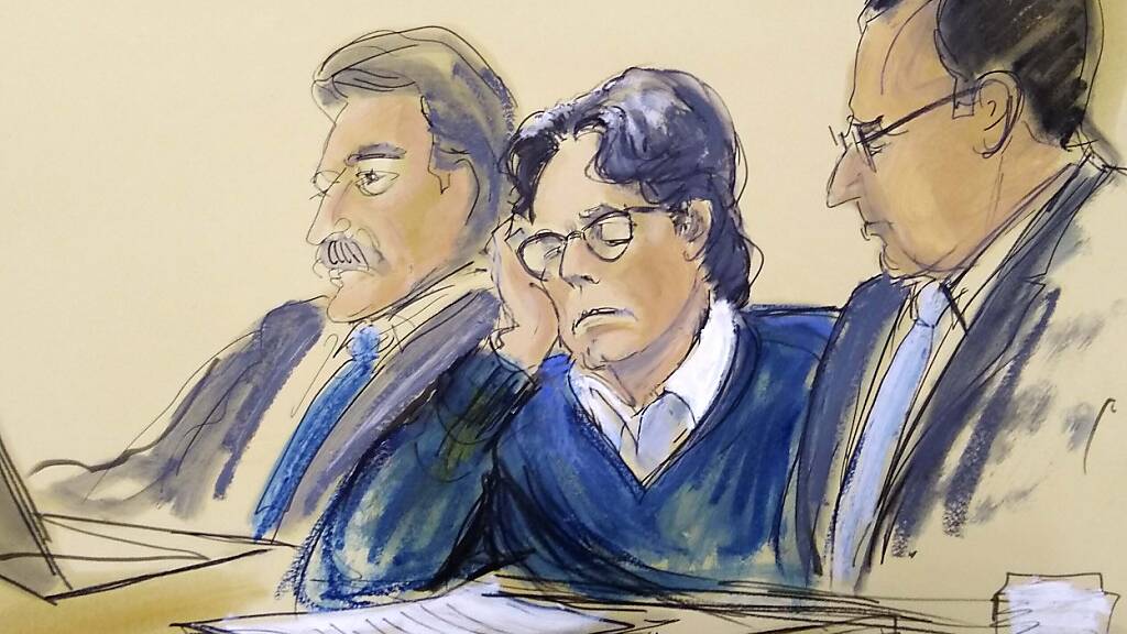 ARCHIV - Die Gerichtszeichnung zeigt Keith Raniere, Gründer eines New Yorker «Sex-Kults», mit seinen Anwälten. Foto: Elizabeth Williams/FR142054 AP/dpa