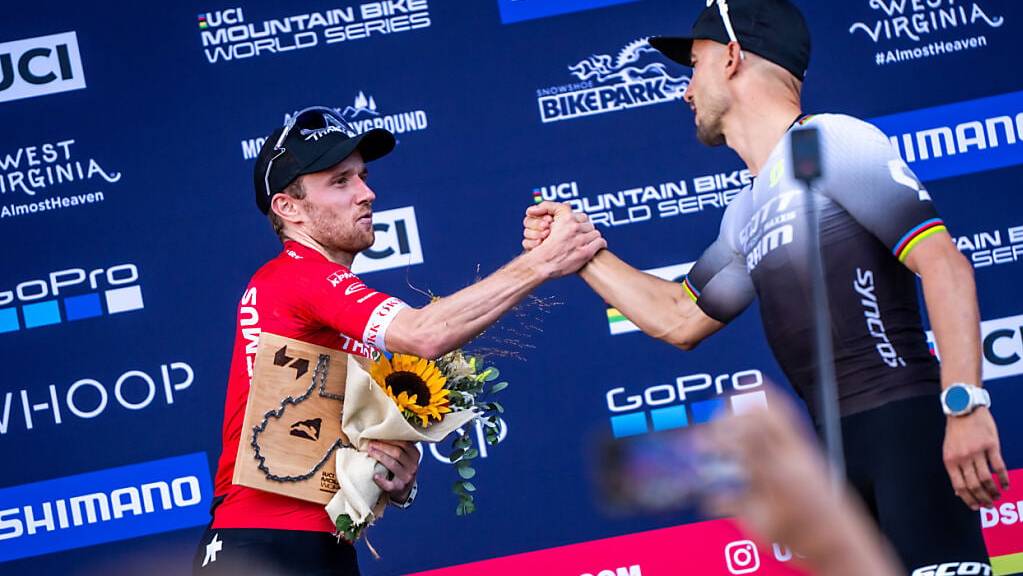 Mathias Flückiger (links) und Nino Schurter werden die Schweizer Mountainbiker an den Sommerspielen in Paris vertreten.