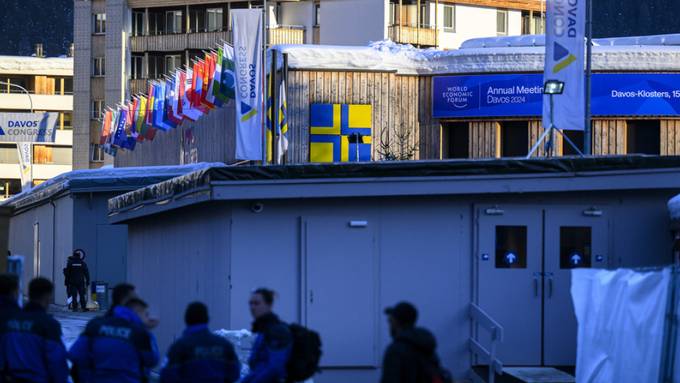 Gegen 90 Nationen besprechen in Davos GR Frieden in Ukraine