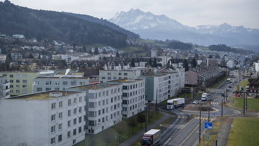 Ebikon LU plant für 2024 eine Steuererhöhung