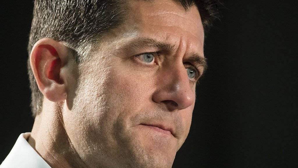 Der einflussreiche US-Politiker Paul Ryan schliesst sich einer Forderung nach strengeren Waffengesetzen in den USA an. (Archivbild)