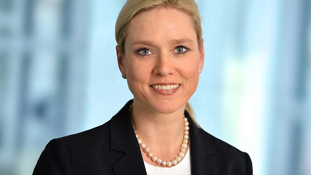 Von der Credit Suisse wechselt Clarissa Haller (49) als Leiterin der Unternehmenskommunikation zu Siemens.