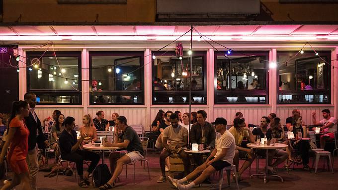 Bieler Gastrobetriebe dürfen ihre Terrassen im Sommer länger öffnen