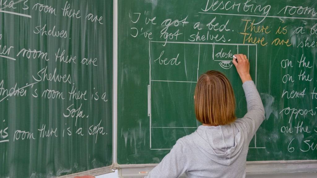 Eine Mehrheit der Schweizer Bevölkerung nutzt im Alltag mehrere Sprachen. Englisch ist die verbreitetste Nicht-Landessprache. (Themenbild)