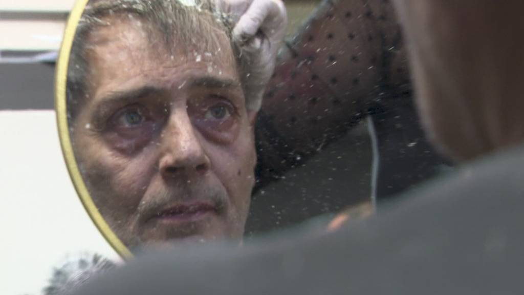 Mehr als nur ein Haarschnitt: Weihnachtsaktion schenkt Selbstvertrauen