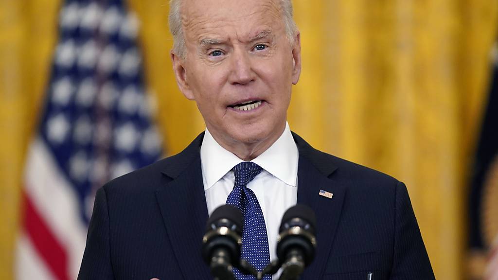 Joe Biden, Präsident der USA, spricht bei einer Pressekonferenz im East Room des Weißen Hauses. Foto: Evan Vucci/AP/dpa