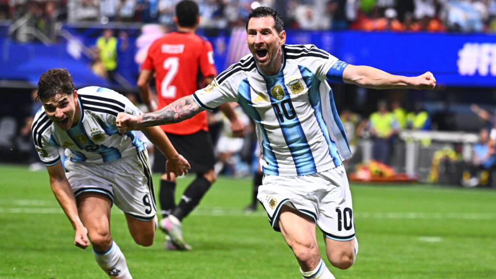 Ein gewohntes Bild: Lionel Messi jubelt - an dieser WM bereits acht Mal nach einem eigenen Tor