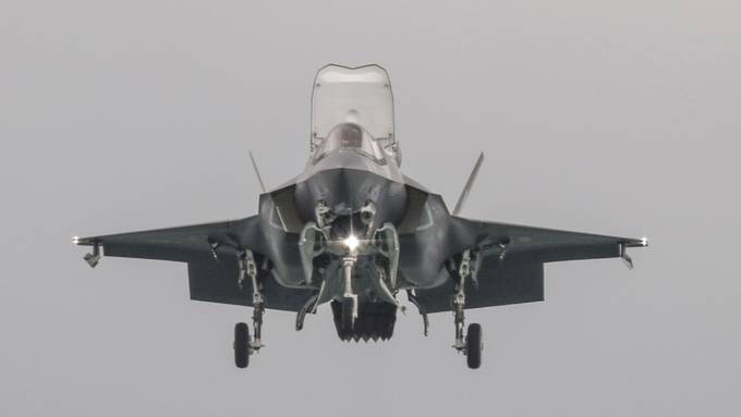 Britischer F-35-Kampfjet bei Routineflug über Mittelmeer abgestürzt