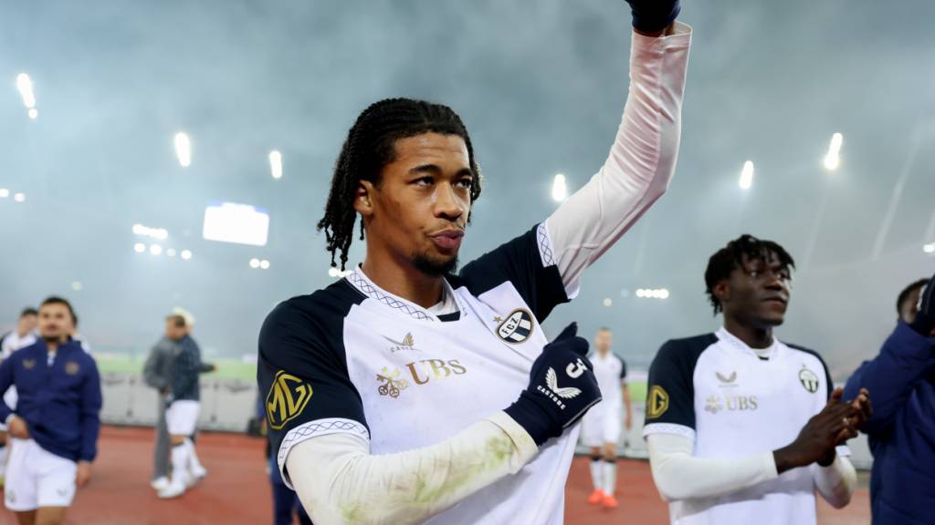 Livano Comenencia verletzte sich am Wochenende gegen Luzern am Oberschenkel