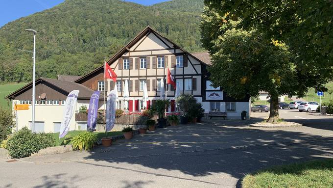 Ins Restaurant Alpenblick in Wolfisberg sollen 120 Asylsuchende einziehen