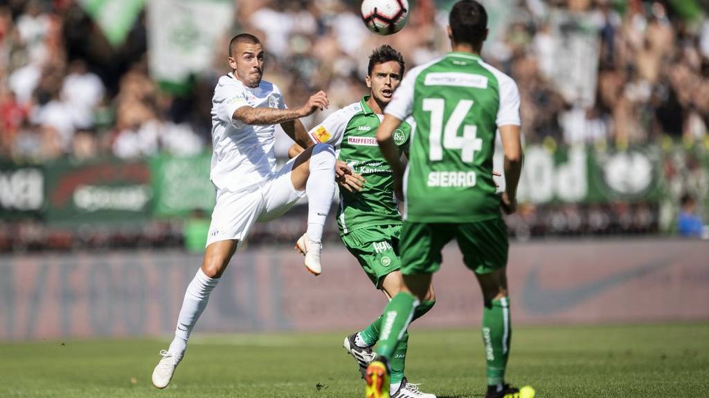 Am Sonntag um 16:00 Uhr ist der Anpfiff FC St.Gallen gegen den FC Luzern.