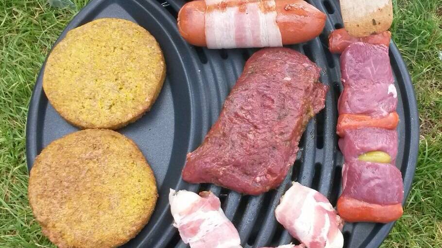 Frau am Grill: Ein neuer Trend?