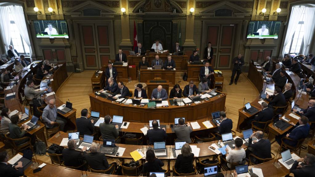 Der St. Galler Kantonsrat besetzte das Präsidium der Staatswirtschaftlichen Kommission im zweiten Anlauf neu. (Archivbild)