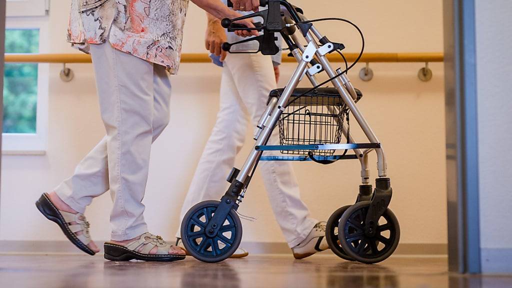 In der Zentralschweiz sind die Pflegeplätze wieder gefragter. (Archivaufnahme)