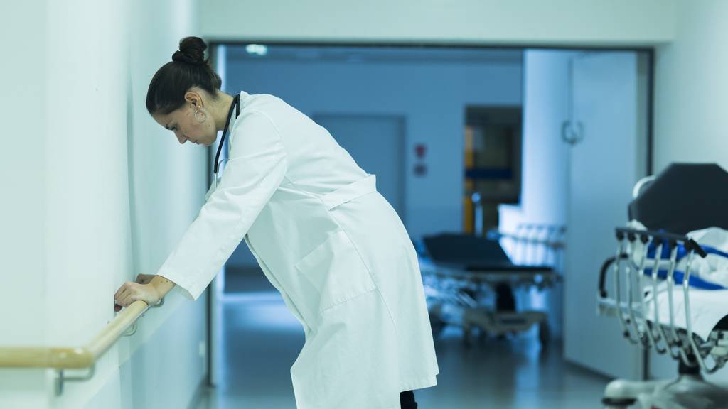 Junge Spitalärzte leiden zunehmend unter Arbeitsbelastung