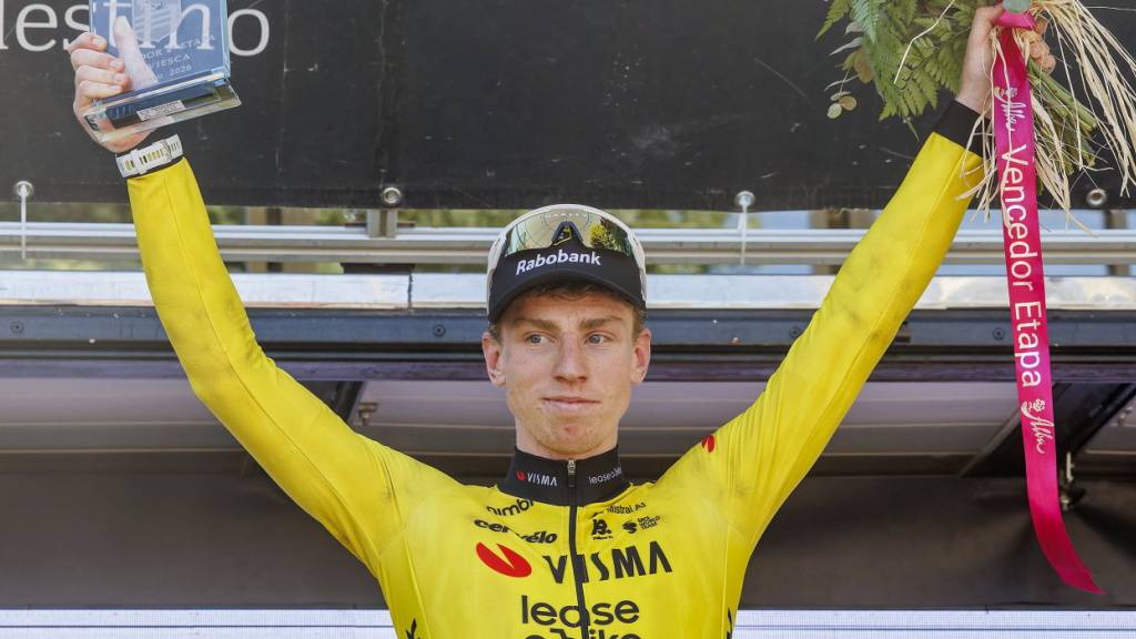 Matthew Brennan feiert an der Vuelta seinen ersten Sieg an einer Grand Tour