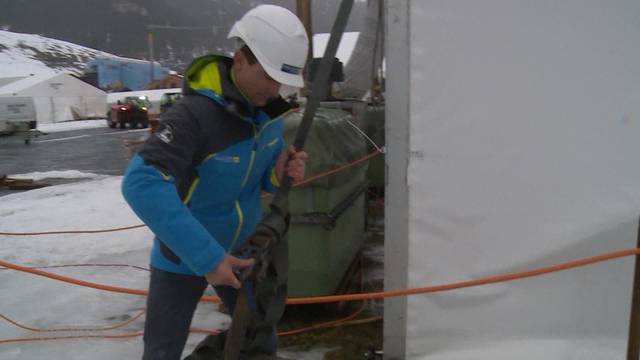 Aufbauarbeiten laufen trotz Sturm auf Hochtouren