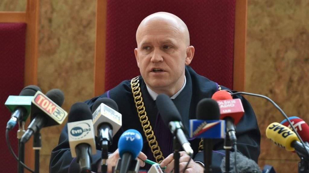 Richter Dariusz Mazur vom Bezirksgericht Krakau hat sich gegen die Auslieferung Roman Polanskis an die USA ausgesprochen.