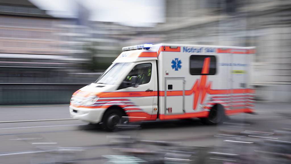 Zwei Verletzte nach Kollision auf Gotthard-Autobahn