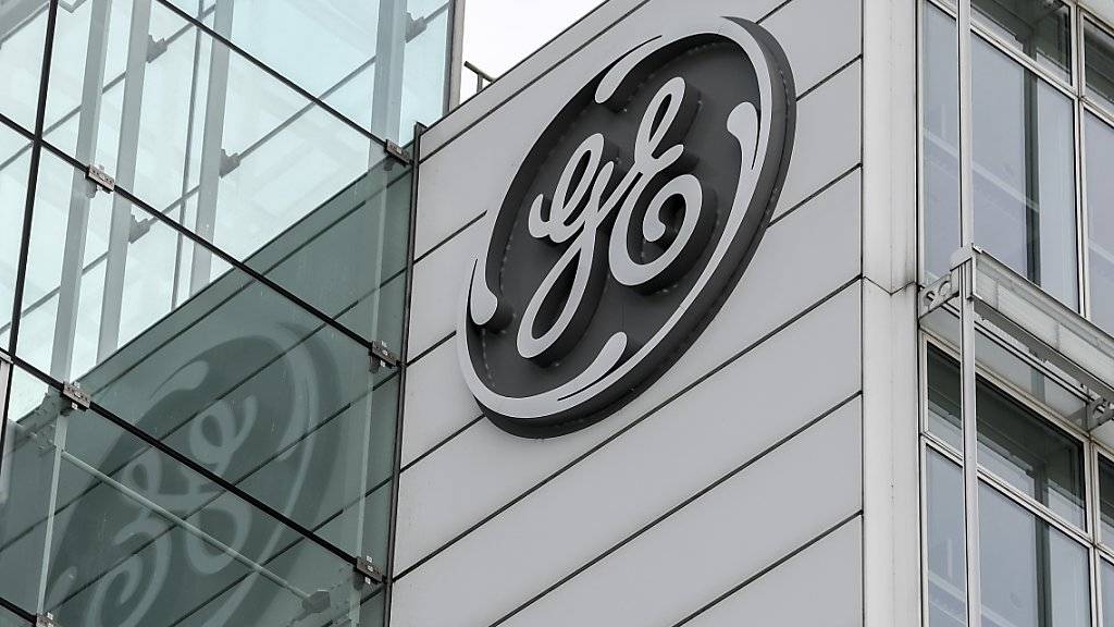 General Electric baut in der Schweiz weitere rund 450 Jobs ab. Betroffen vom Stellenabbau sind die Standorte in Birr und Baden.(Archivbild)
