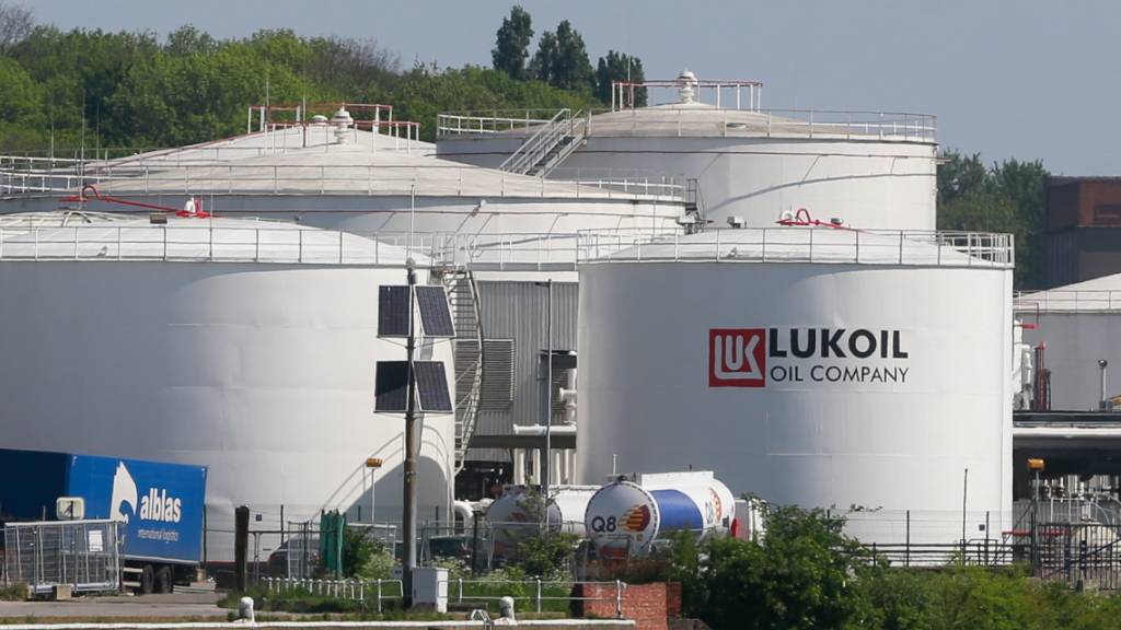 Öltanks des russischen Mineralölkonzerns Lukoil in Brüssel. (Symbolbild)