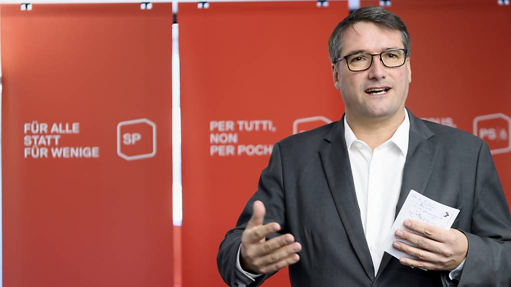 SP-Präsident Christian Levrat hat an der digitalen Delegiertenversammlung seiner Partei vom Samstag an die Solidarität der Bevölkerung appelliert.