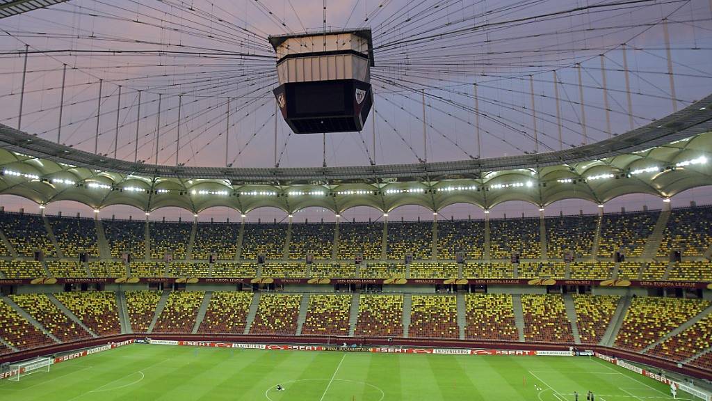 Das Nationalstadion von Bukarest darf für Schweiz - Frankreich zur Hälfte gefüllt werden