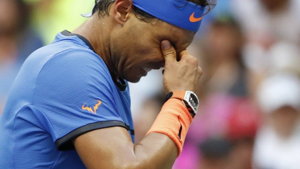 Aller Kampf nützte nichts: Rafael Nadal scheiterte im Achtelfinal in fünf dramatischen Sätzen